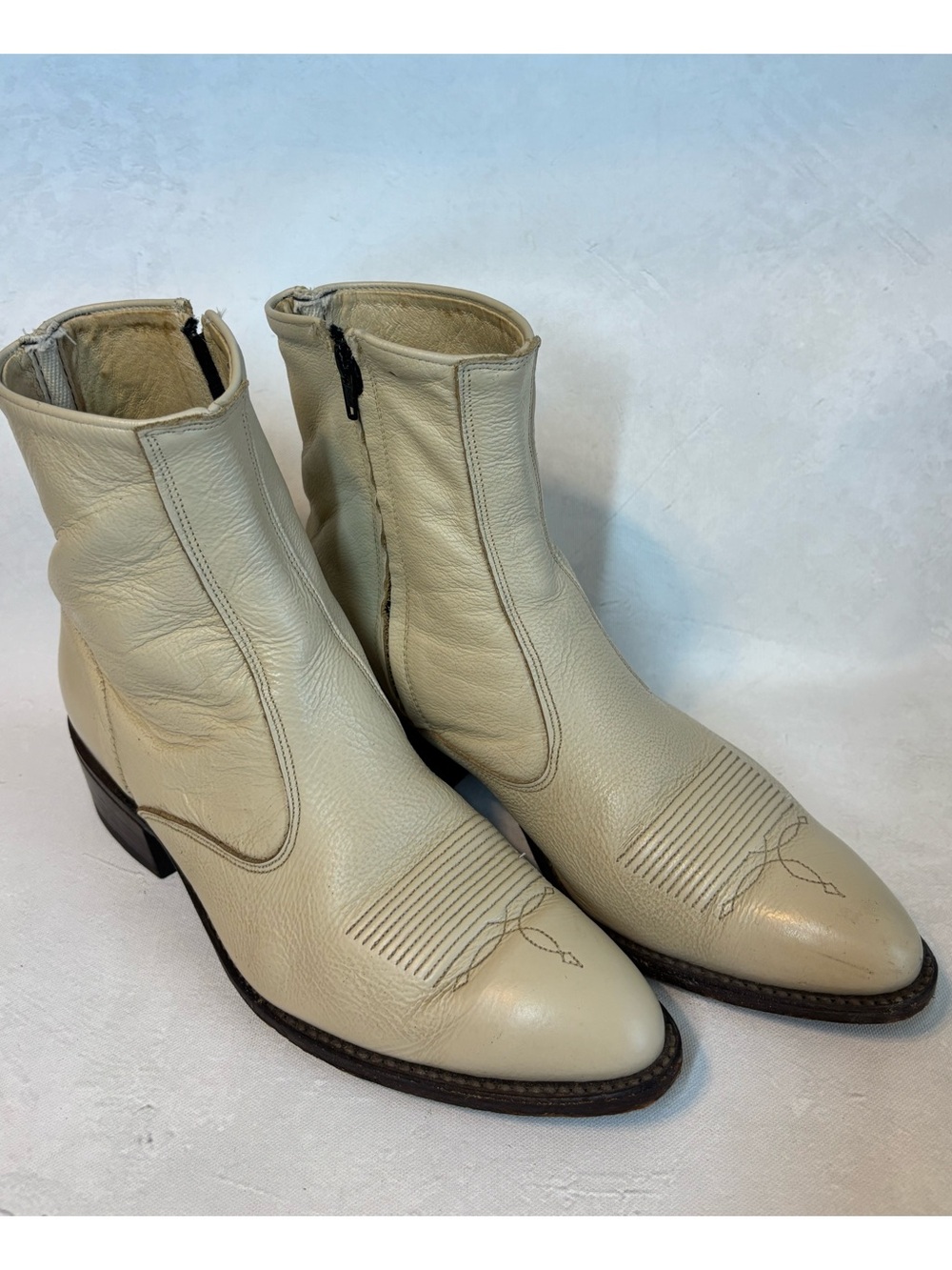 Dan Post Vintage Retro Cream Leather Ankle Boots, size 8.5